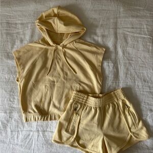 Old Navy Butter Yellow Lounge Set